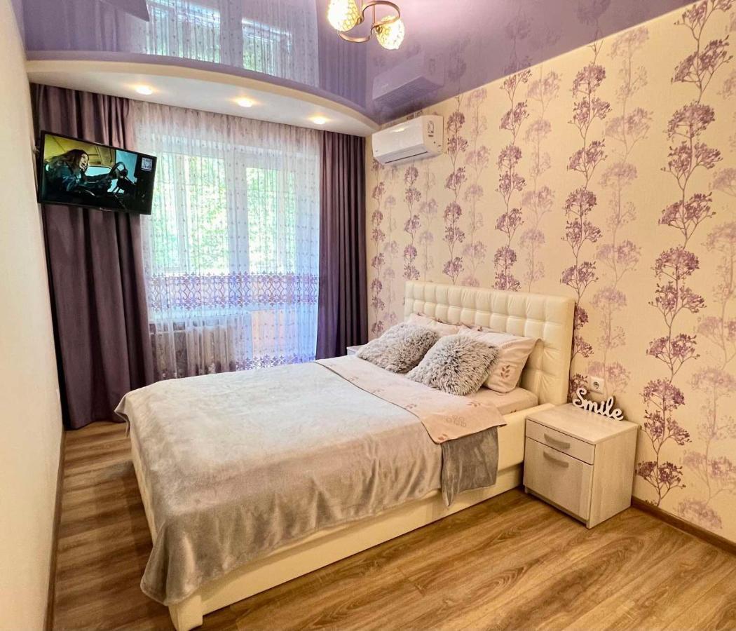 2-Комн Люкс В Центре Вишенки Vinnytsia Exteriör bild